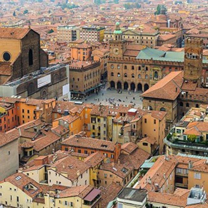 Ground Floor Luxe Historic Studio City Centre Apartment Bologna Bagian luar foto